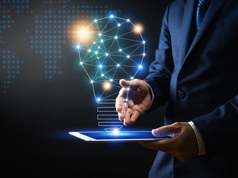 Học lập trình online là phương thức học phổ biến được nhiều người lựa chọn